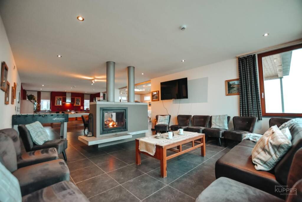 Les Loneux 27 Pers, Malmedy - Vue Incroyable - Wellness, Billard, Home Cinema Exterior photo